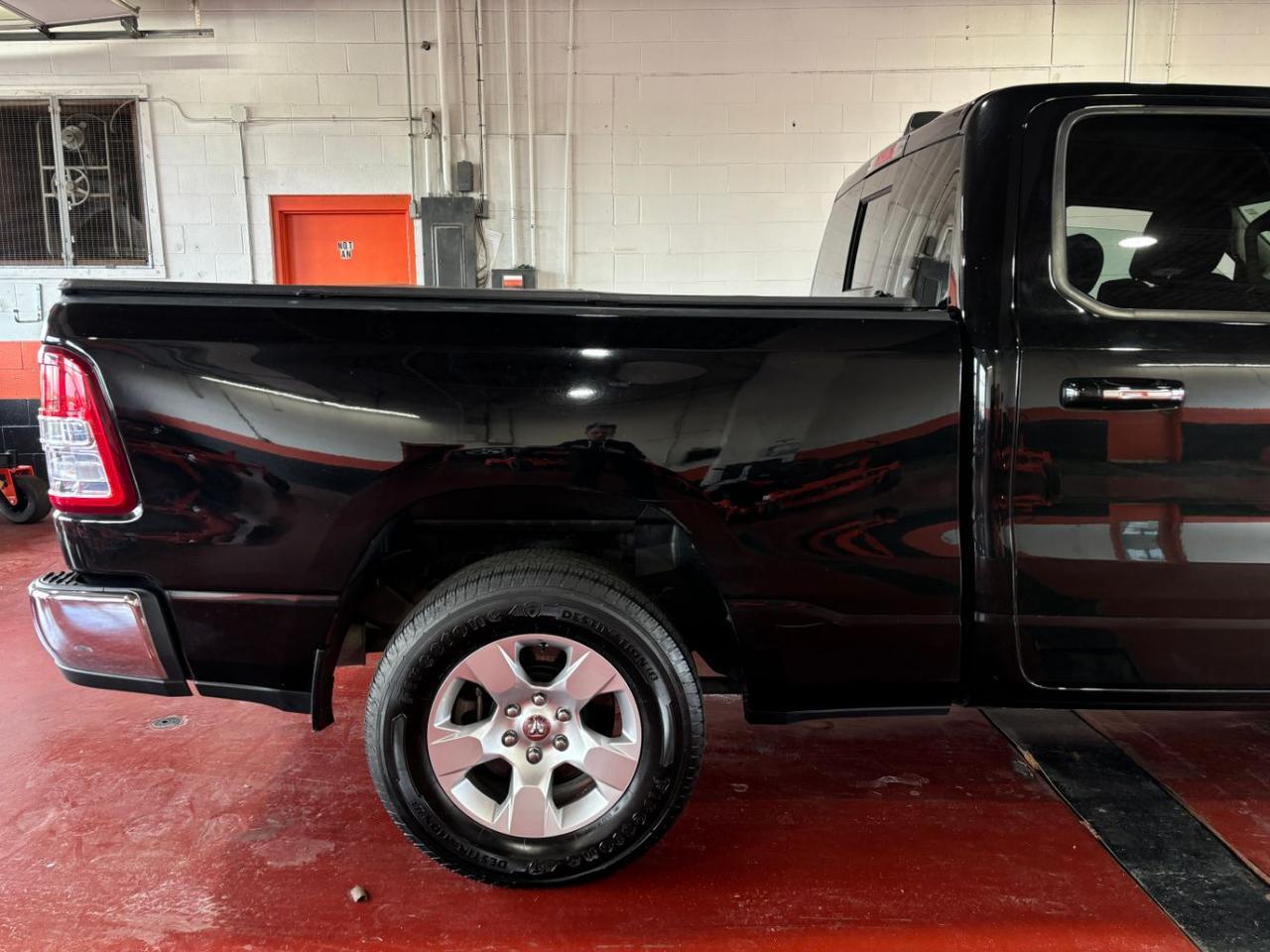 2019 Ram 1500 Big Horn/Lone Star Quad Cab 4x4 6'4 Box Franklin OH