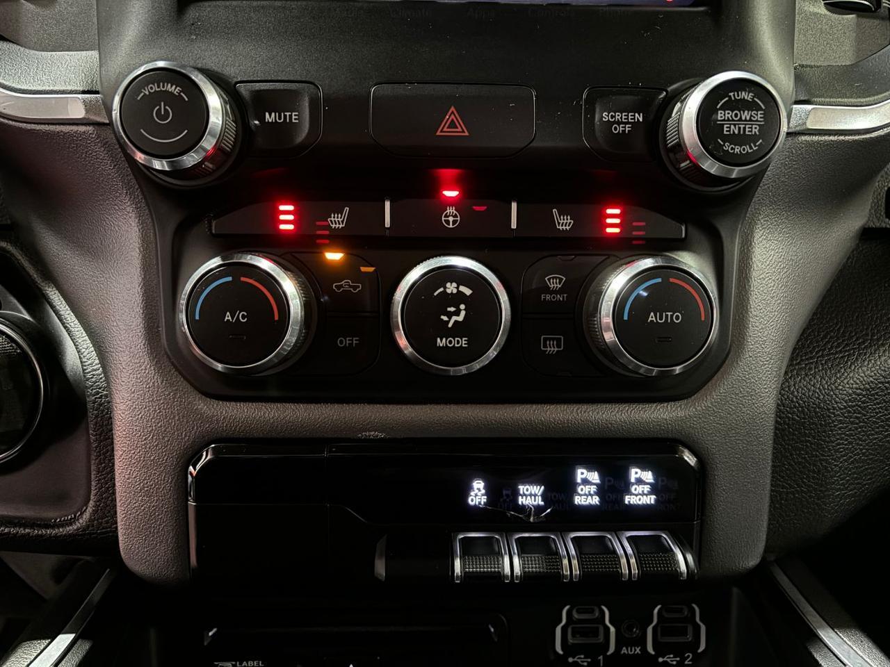 2019 Ram 1500 Big Horn/Lone Star Quad Cab 4x4 6'4 Box Franklin OH