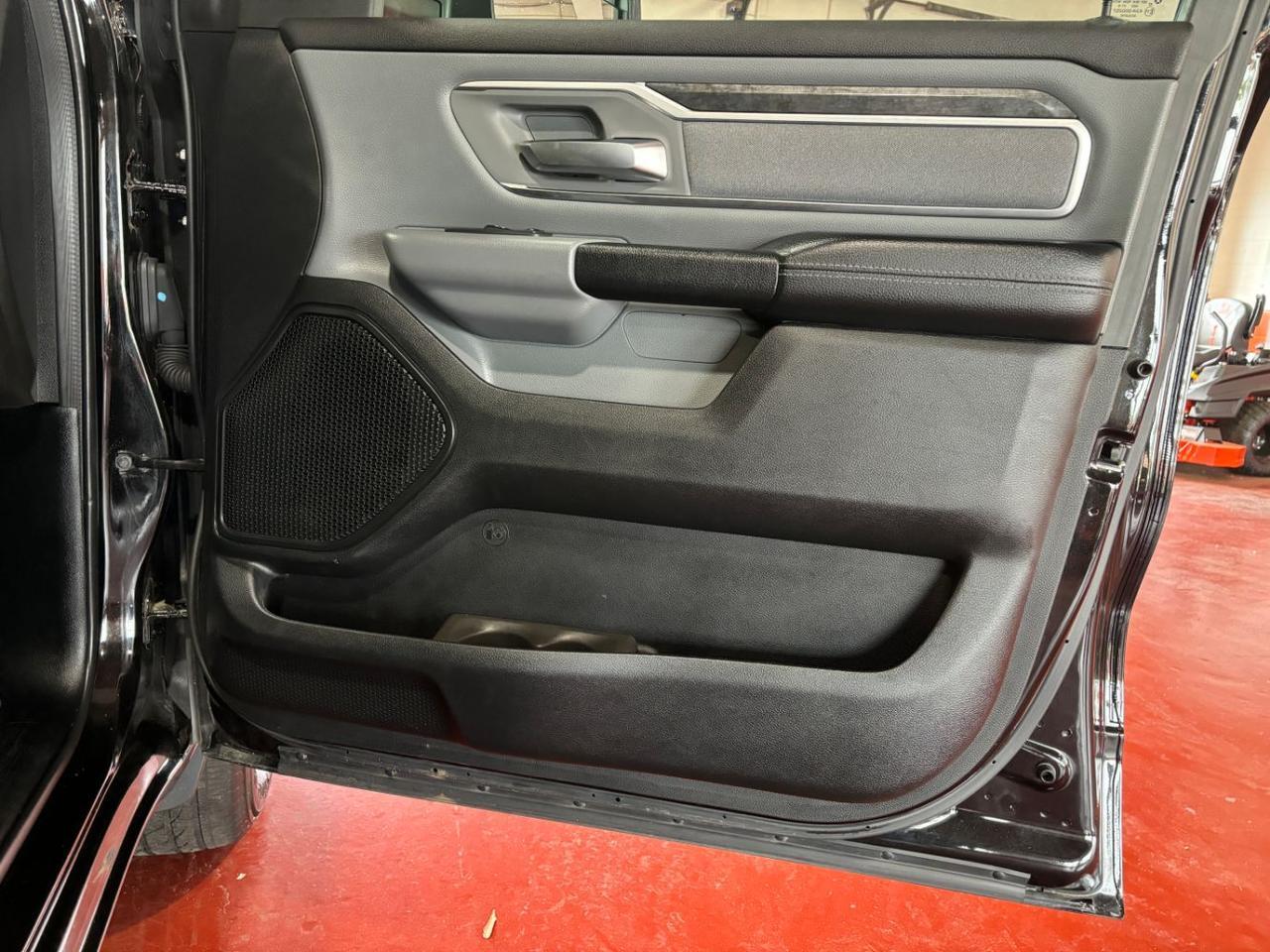 2019 Ram 1500 Big Horn/Lone Star Quad Cab 4x4 6'4 Box Franklin OH