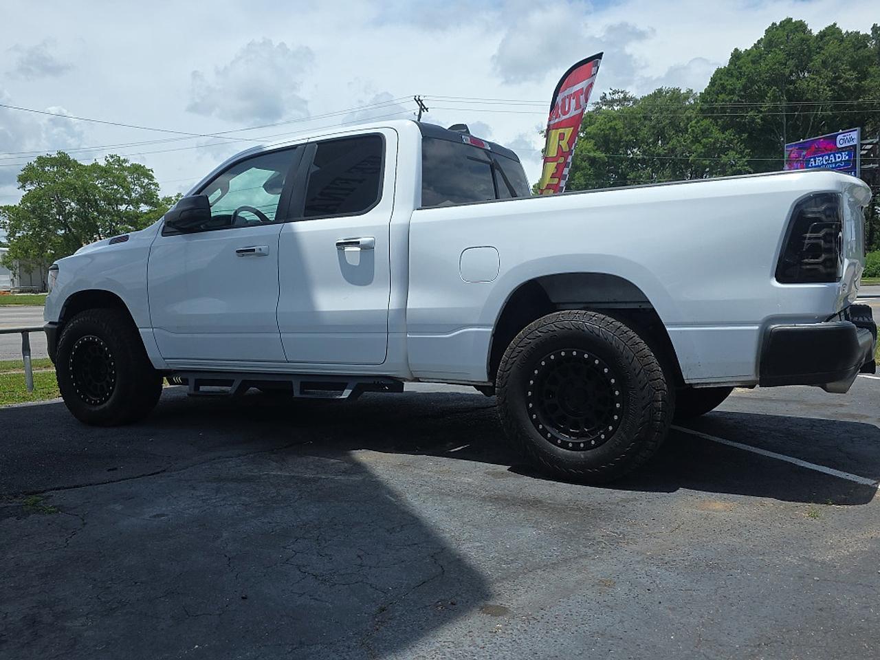 2019 Ram 1500 Big Horn/Lone Star Quad Cab 4x4 6'4" Box