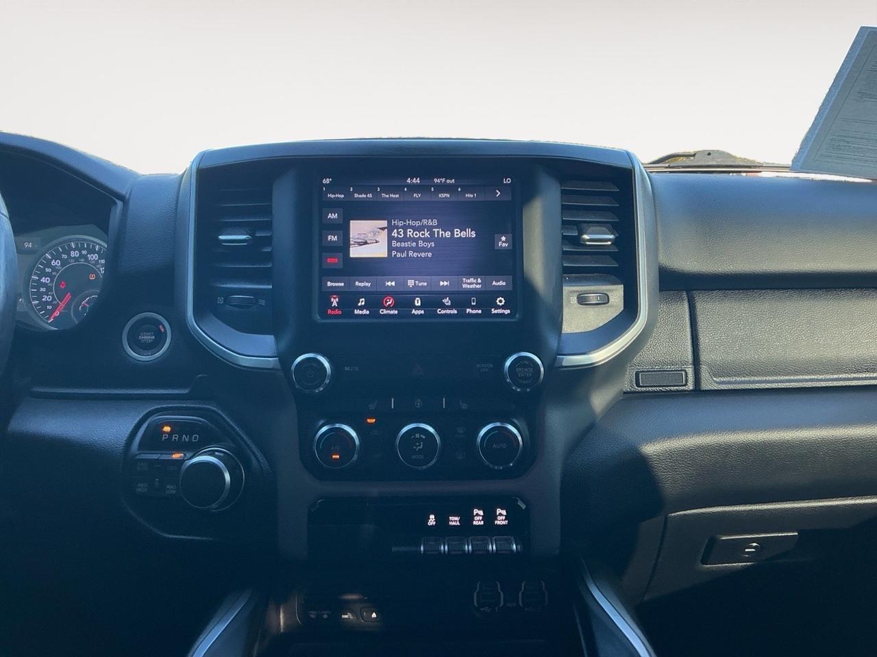 2019 Ram 1500 Big Horn/Lone Star, UNIVERSAL GARAGE DOOR OPENER, APPLE CARPLAY/ANDROID AUTO, HEATED SEATS, HEATED STEERING WHEEL, TONNEAU COVER, RUNNING BOARDS, TOW PACKAGE, BED LINER, POWER SLIDING REAR WINDOW, BACKUP CAMERA, POWER/HEATED MIRRORS, CLEAN CARFAX! Norfolk VA