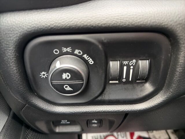 2019 Ram 1500 Big Horn/Lone Star Watertown SD