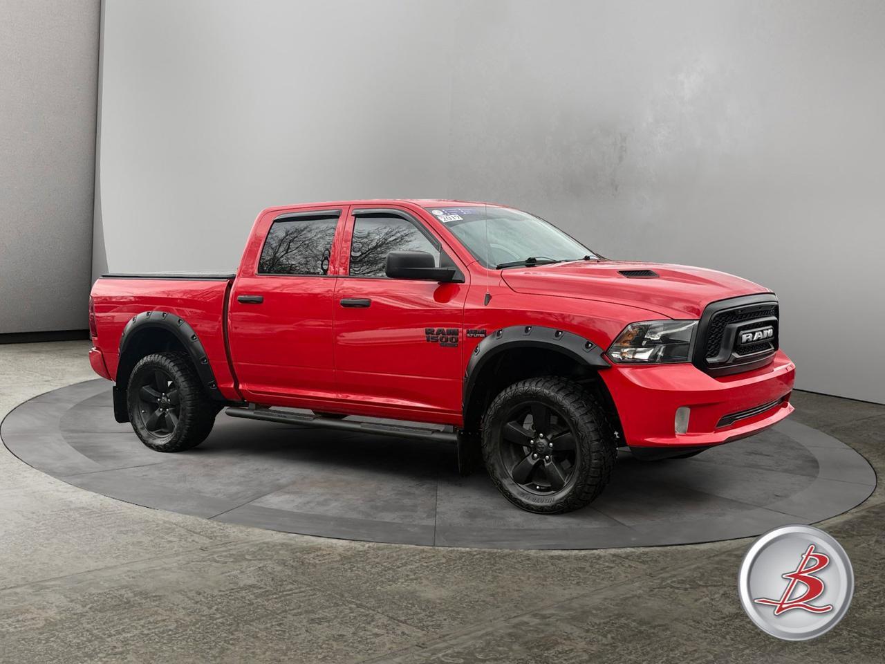 2019 Ram 1500 CLASSIC Crew  Cab 4x4 Express Hemi