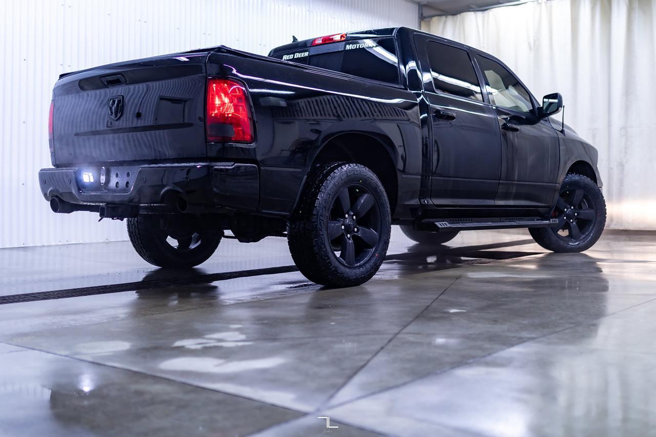 2019 Ram 1500 Classic 4x4 Crew Cab Black Package EcoDiesel Leather Roof Nav Red Deer AB