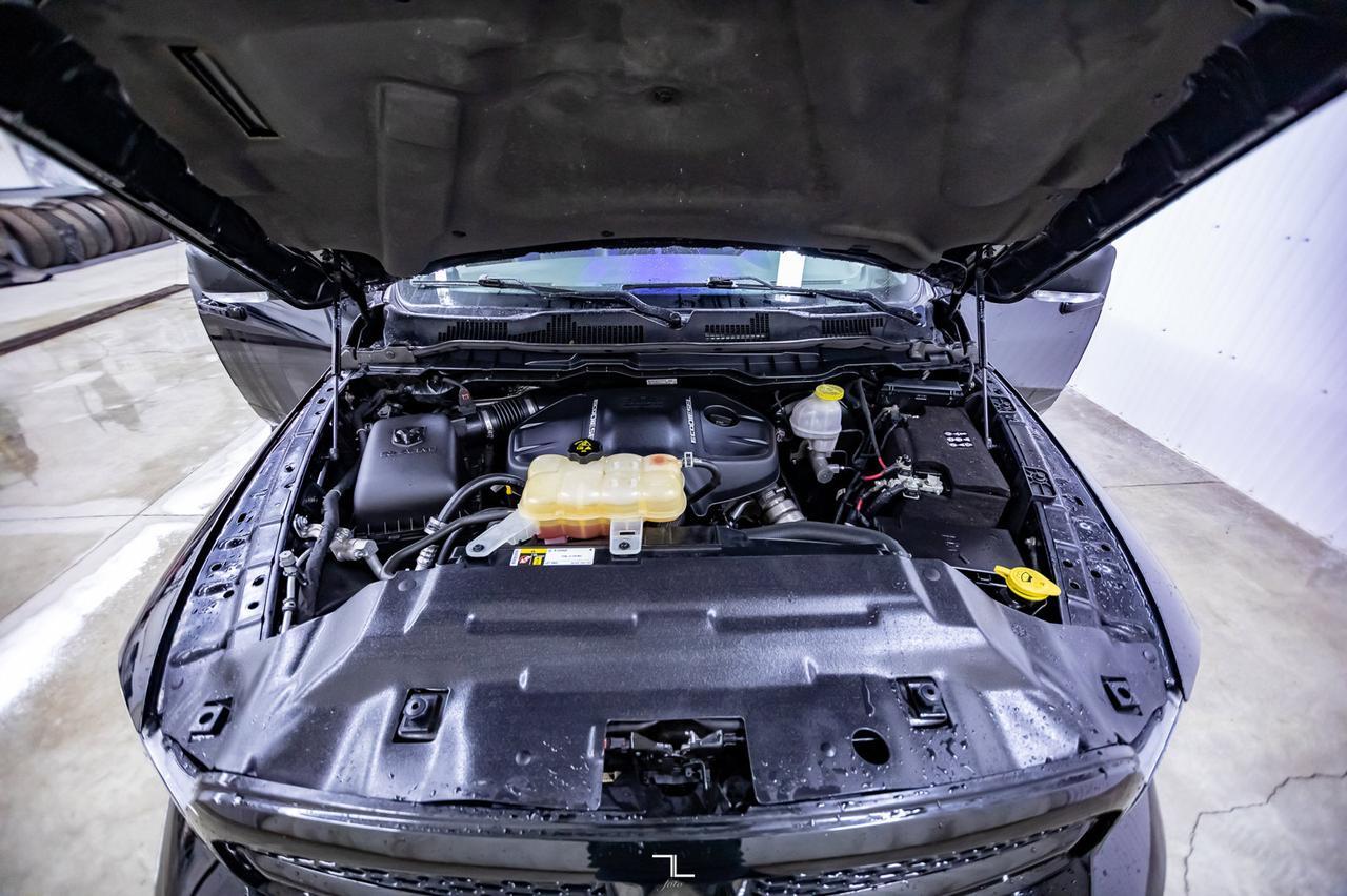 2019 Ram 1500 Classic 4x4 Crew Cab Black Package EcoDiesel Leather Roof Nav Red Deer AB