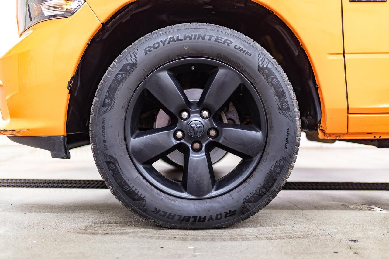 2019 Ram 1500 Classic 4x4 Crew Cab Express BCam Red Deer AB