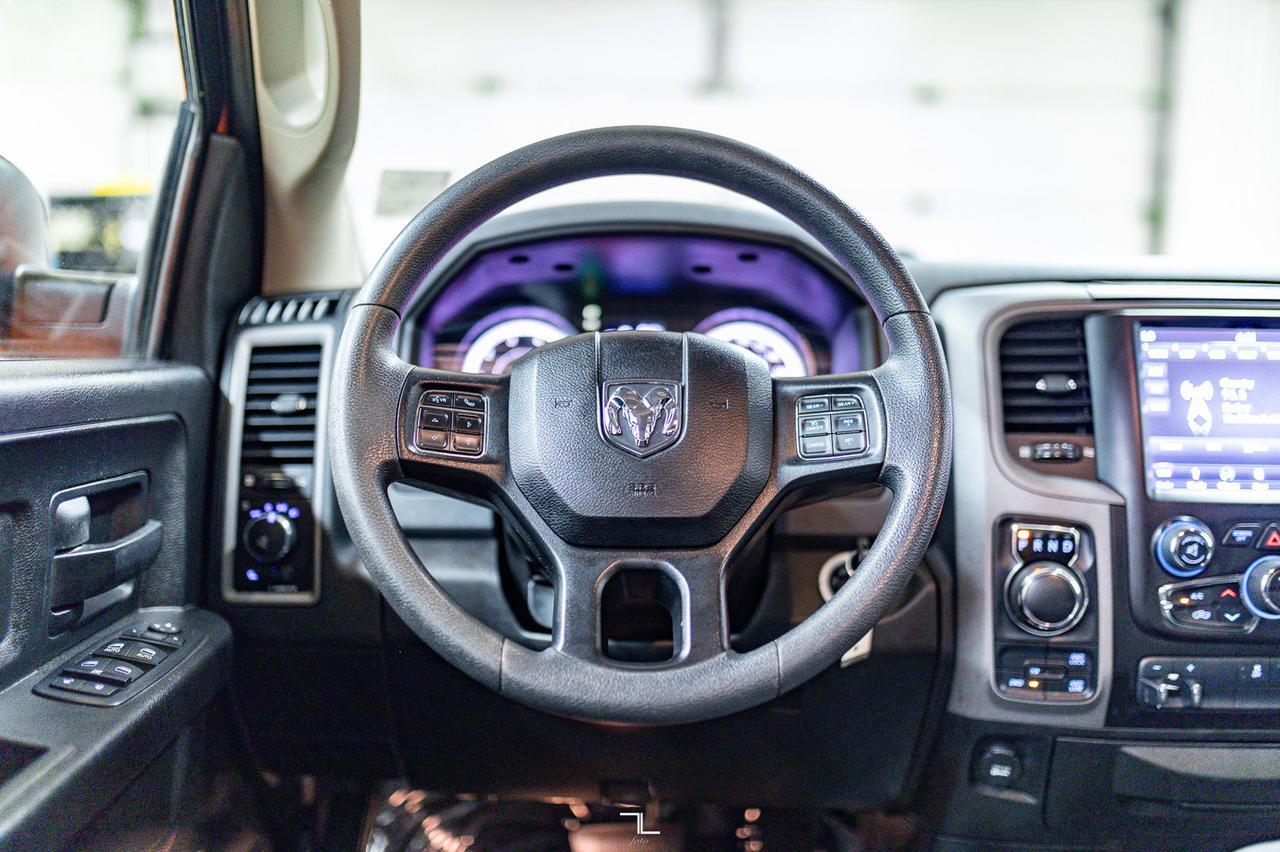 2019 Ram 1500 Classic 4x4 Crew Cab Express BCam Red Deer AB