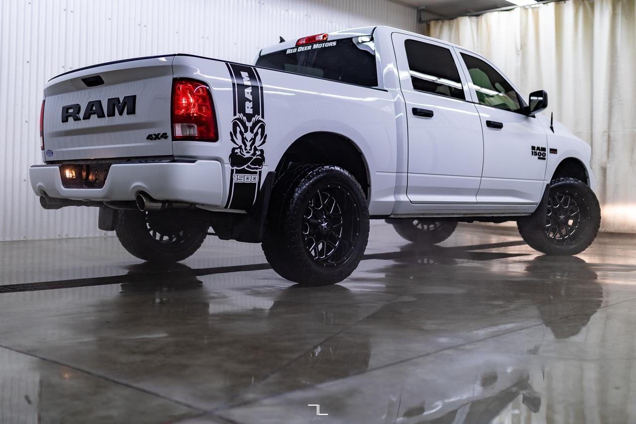 2019 Ram 1500 Classic 4x4 Crew Cab Express BCam Red Deer AB