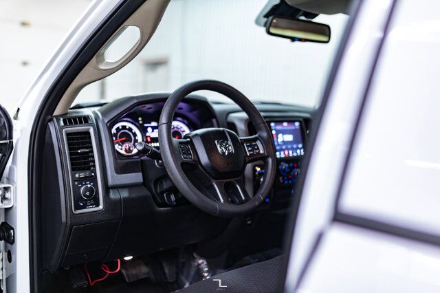 2019 Ram 1500 Classic 4x4 Crew Cab Express BCam Red Deer AB