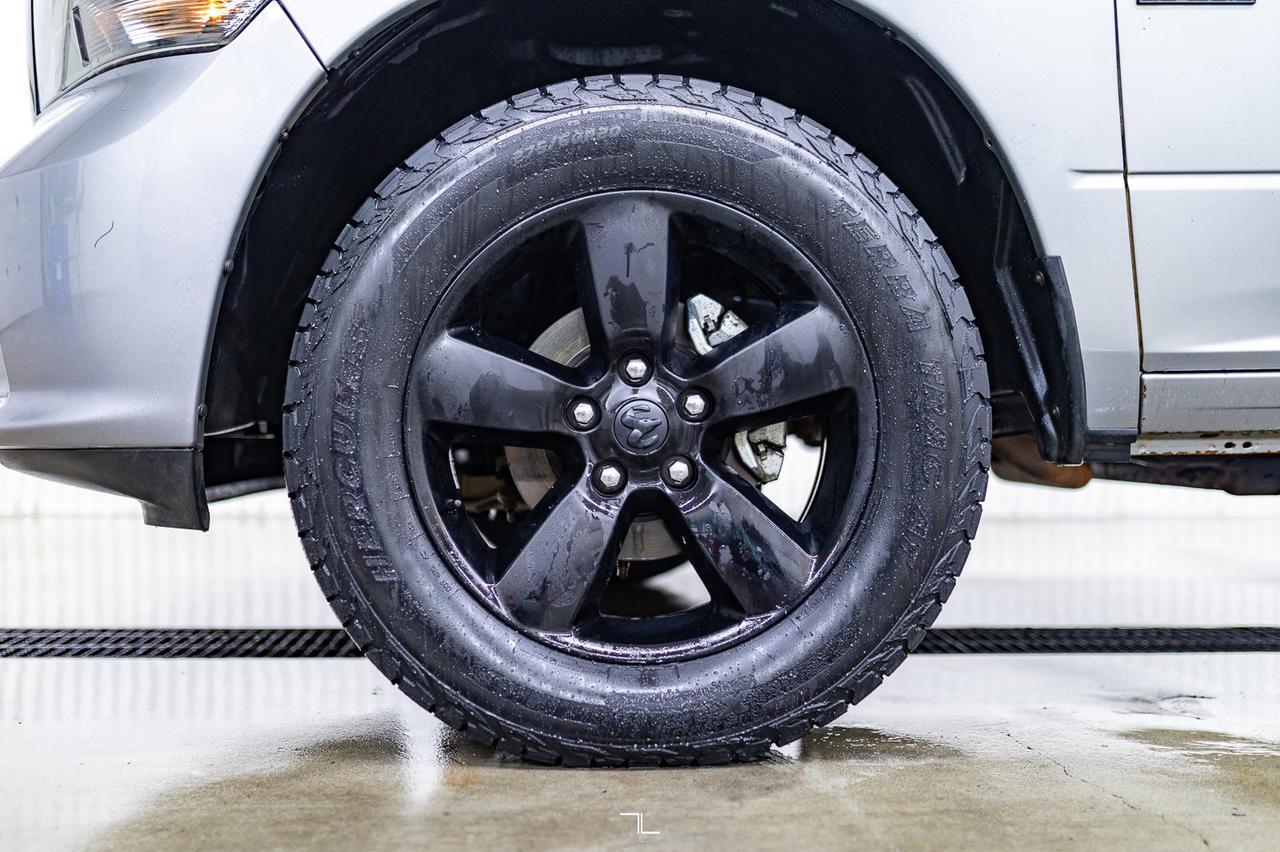 2019 Ram 1500 Classic 4x4 Crew Cab Express BCam Red Deer AB