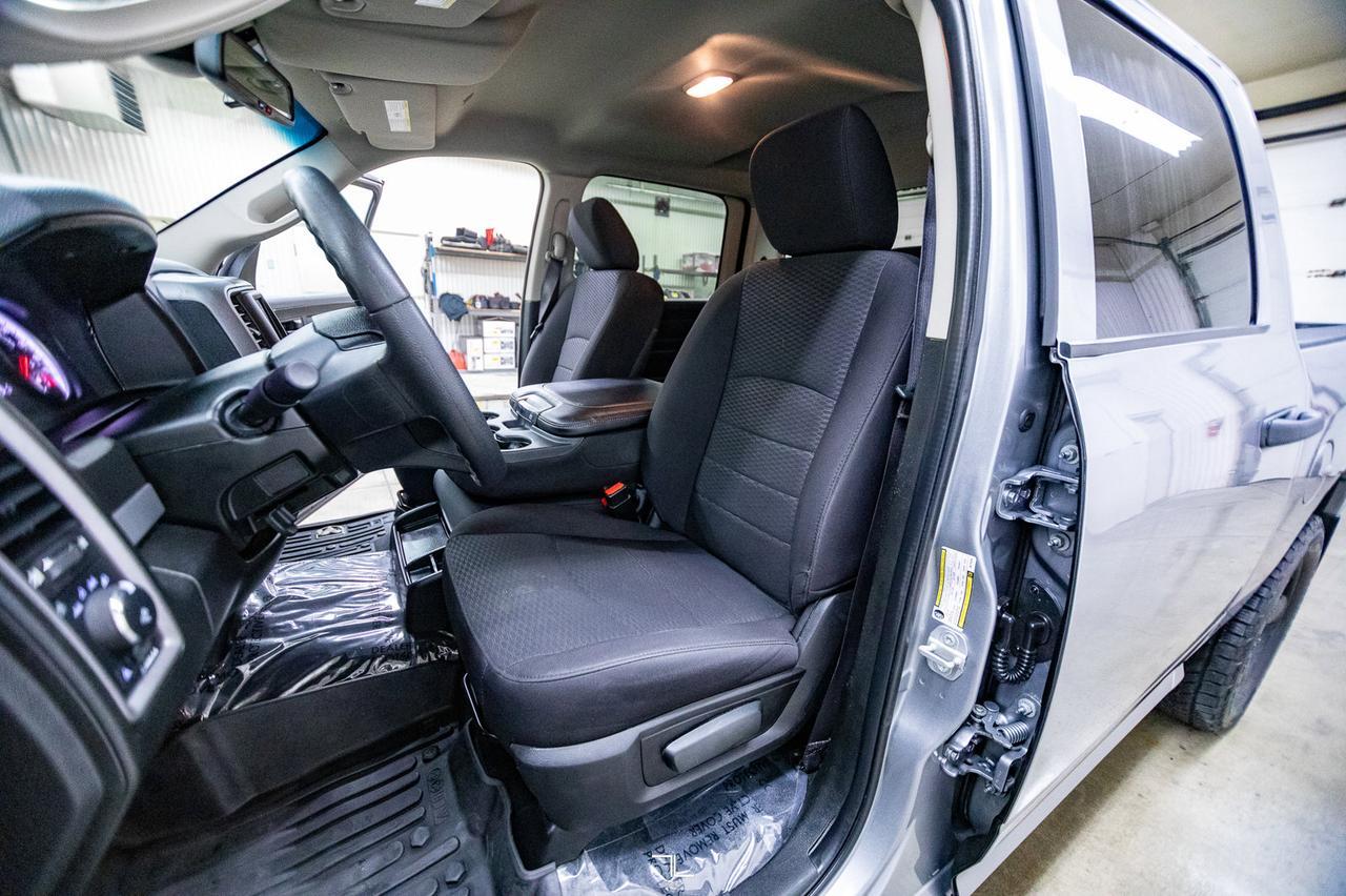 2019 Ram 1500 Classic 4x4 Crew Cab Express BCam Red Deer AB