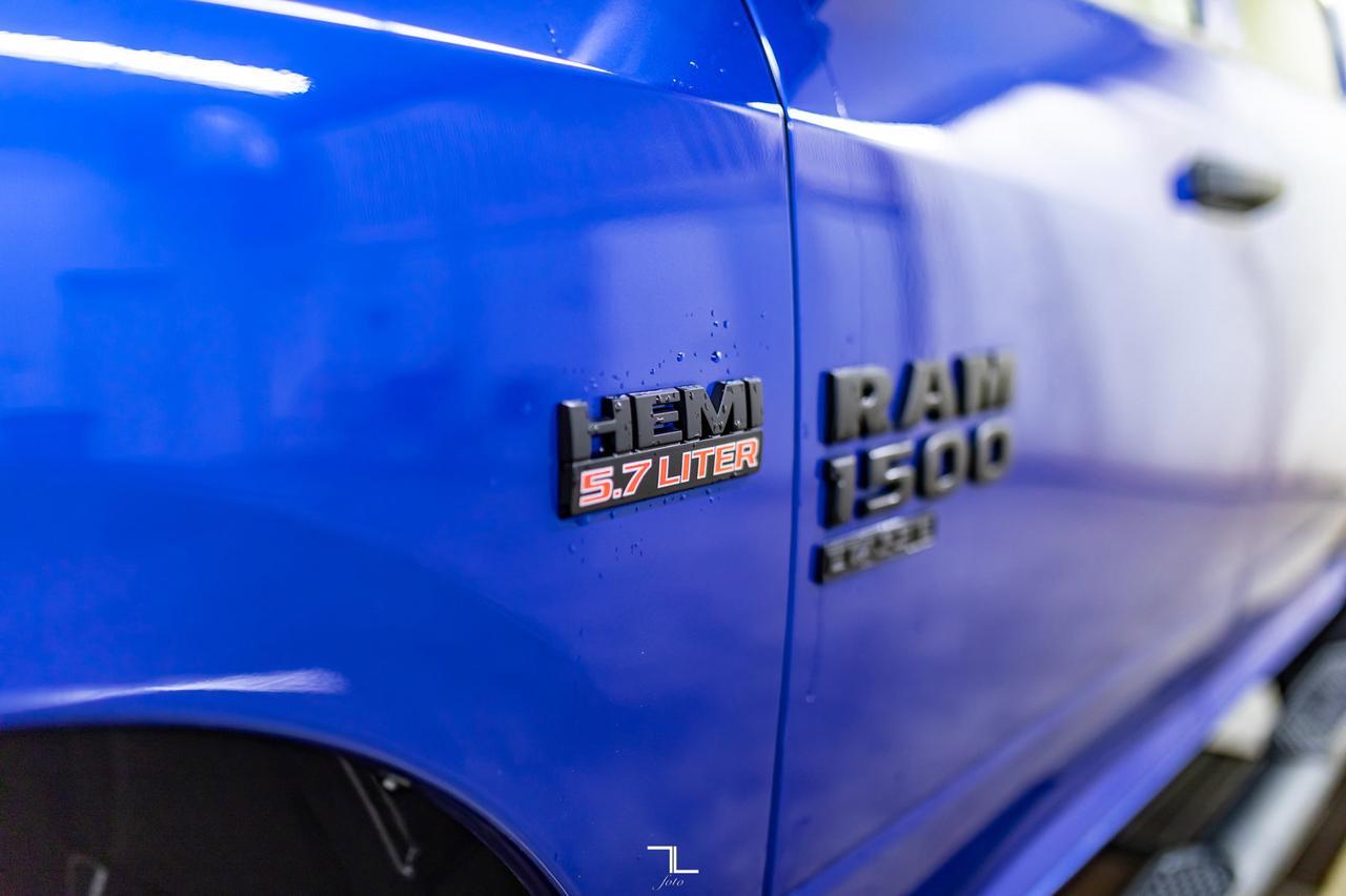 2019 Ram 1500 Classic 4x4 Crew Cab Express BCam Red Deer AB