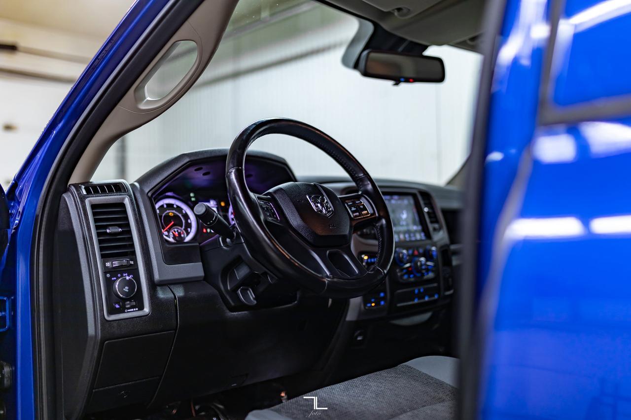 2019 Ram 1500 Classic 4x4 Crew Cab Express BCam Red Deer AB