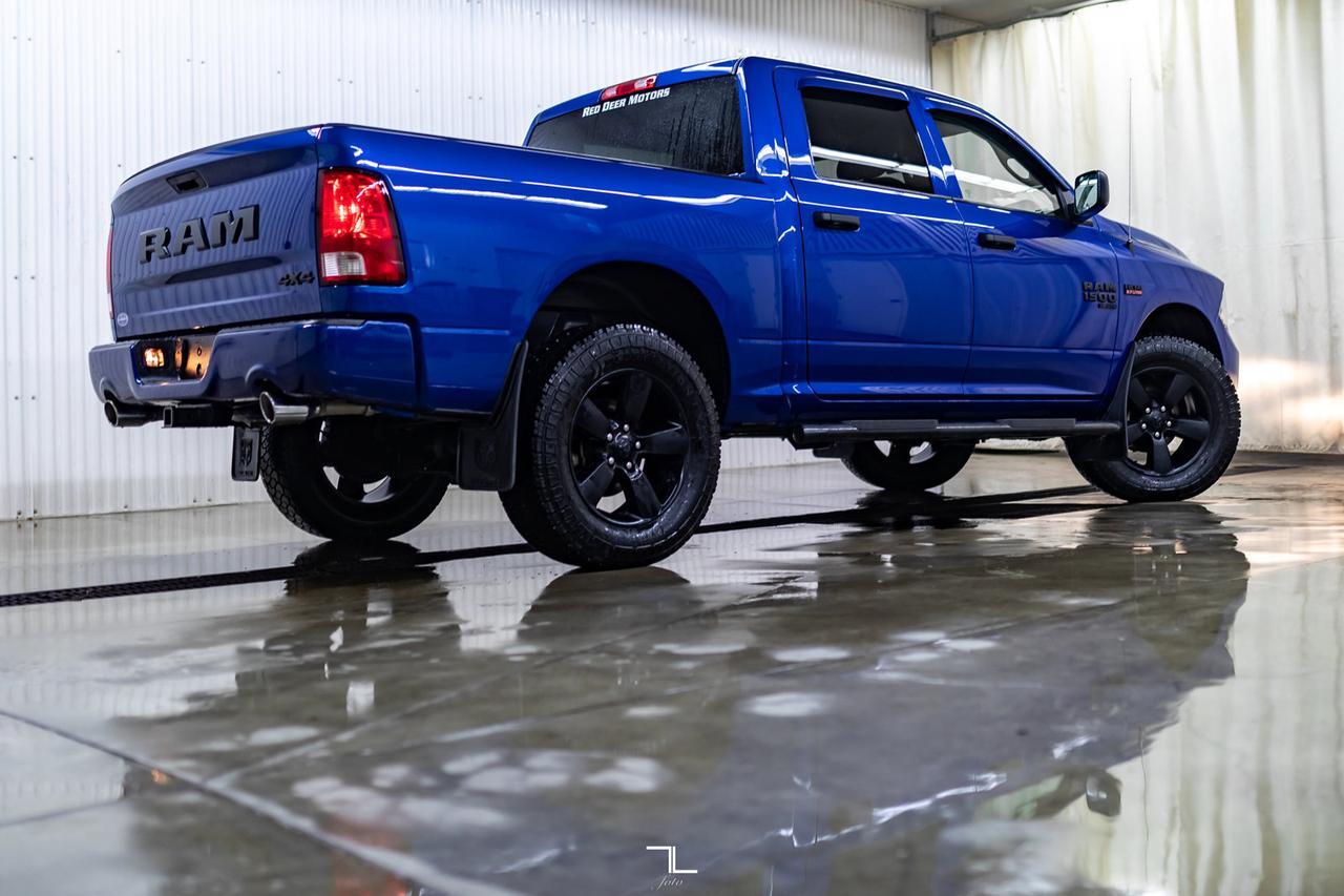 2019 Ram 1500 Classic 4x4 Crew Cab Express BCam Red Deer AB