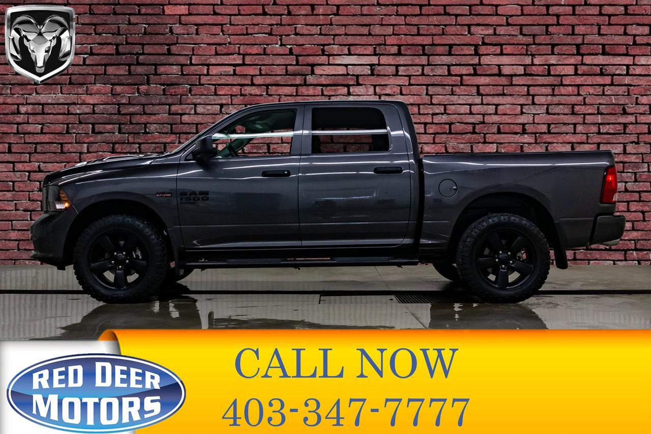 2019 Ram 1500 Classic 4x4 Crew Cab Express Blackout Bcam
