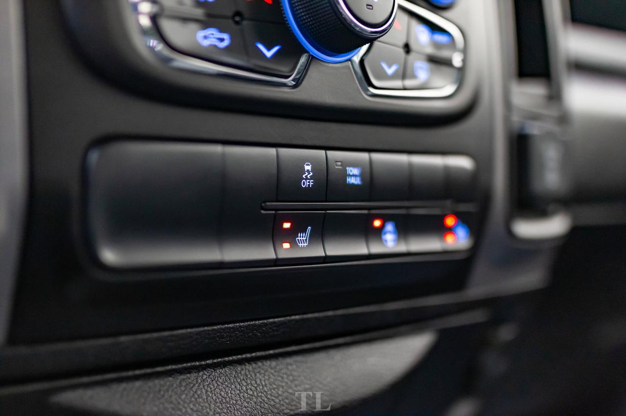 2019 Ram 1500 Classic 4x4 Crew Cab Express Night BCam Red Deer AB