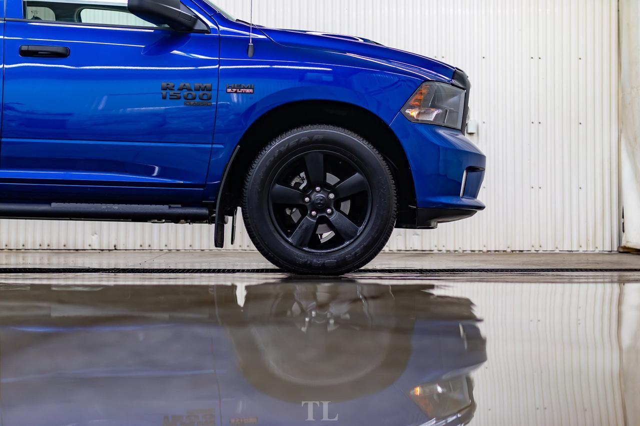 2019 Ram 1500 Classic 4x4 Crew Cab Express Night BCam Red Deer AB