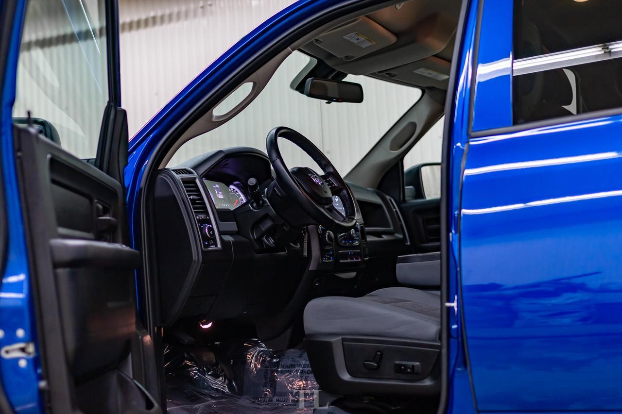 2019 Ram 1500 Classic 4x4 Crew Cab Express Night BCam Red Deer AB