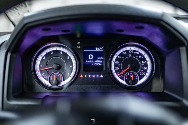 2019 Ram 1500 Classic 4x4 Crew Cab Express Night BCam Red Deer AB