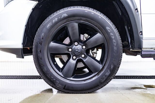 2019 Ram 1500 Classic 4x4 Crew Cab Express Night BCam Red Deer AB