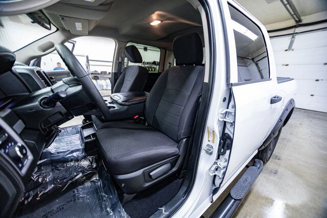 2019 Ram 1500 Classic 4x4 Crew Cab Express Night BCam Red Deer AB