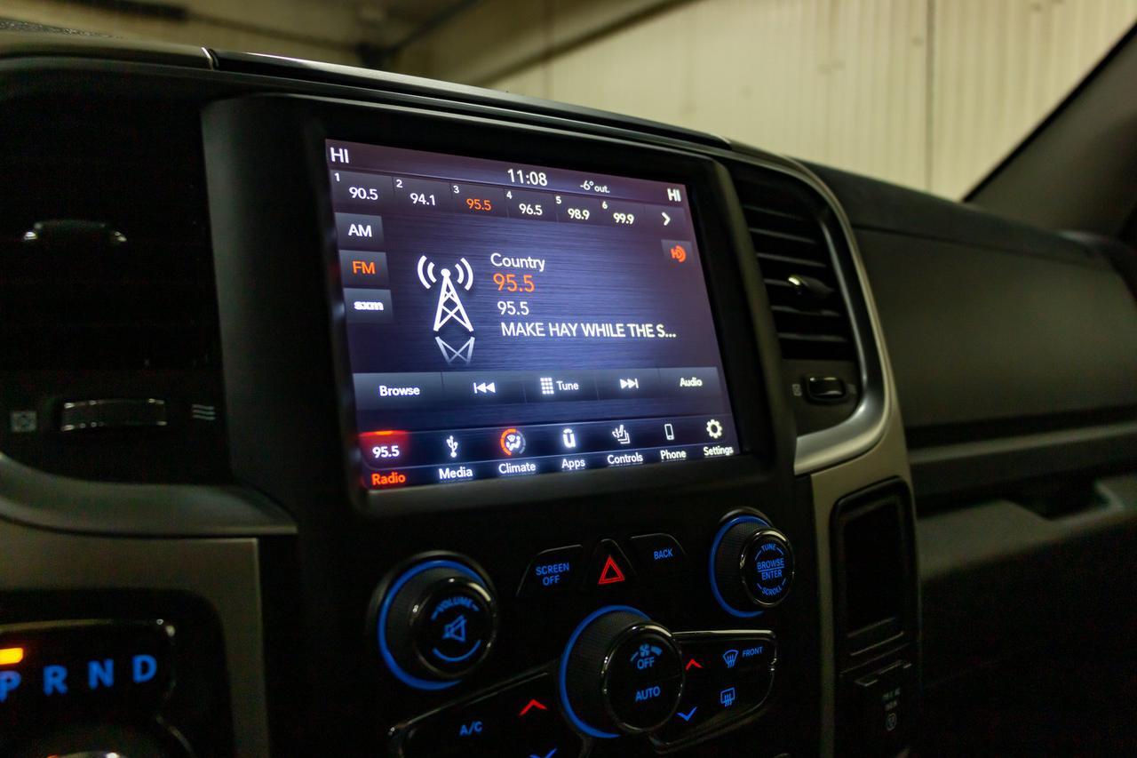2019 Ram 1500 Classic 4x4 Crew Cab SLT EcoDiesel BCam Red Deer AB