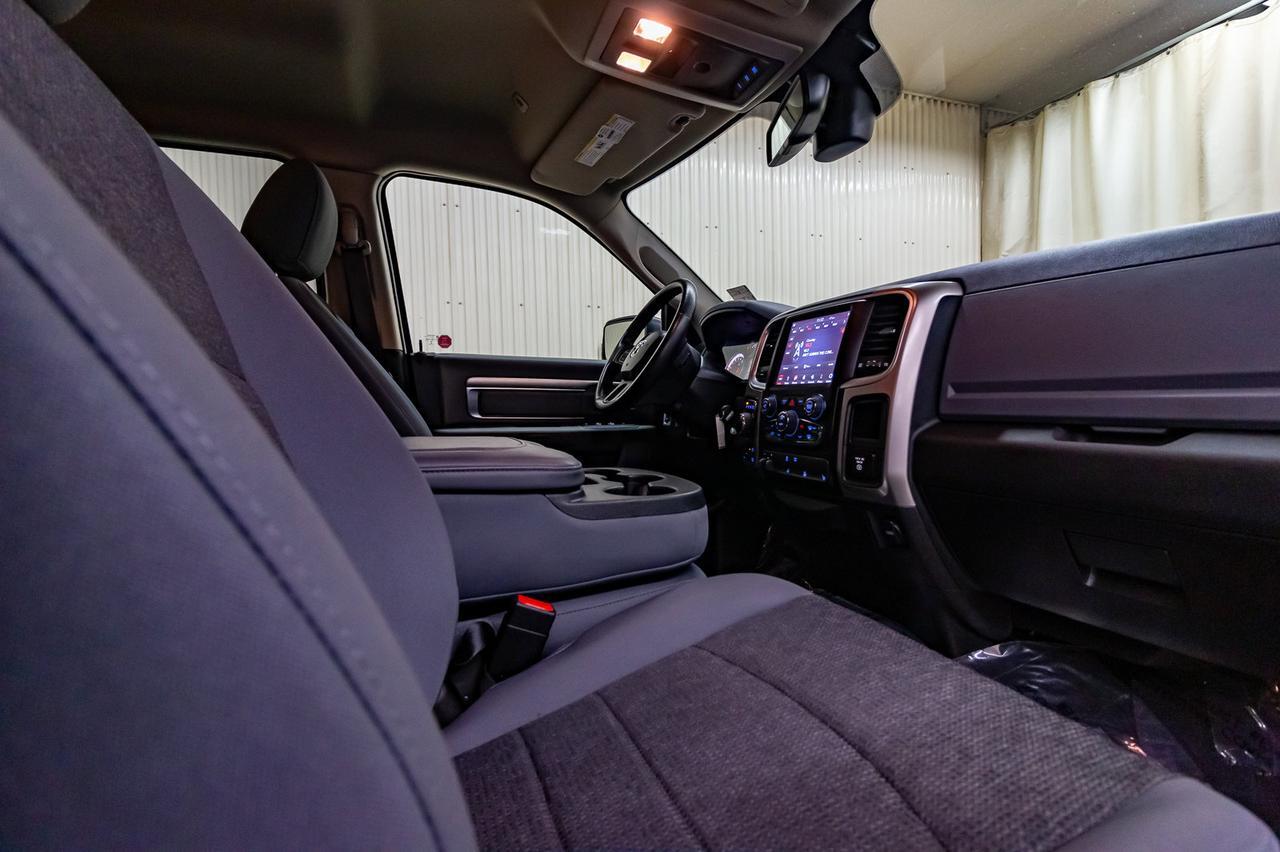 2019 Ram 1500 Classic 4x4 Crew Cab SLT EcoDiesel BCam Red Deer AB