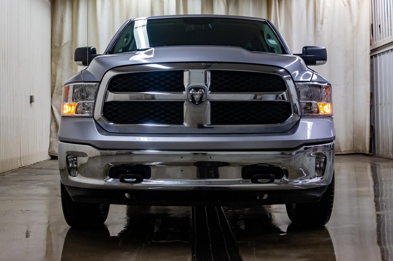 2019 Ram 1500 Classic 4x4 Crew Cab SLT EcoDiesel BCam Red Deer AB