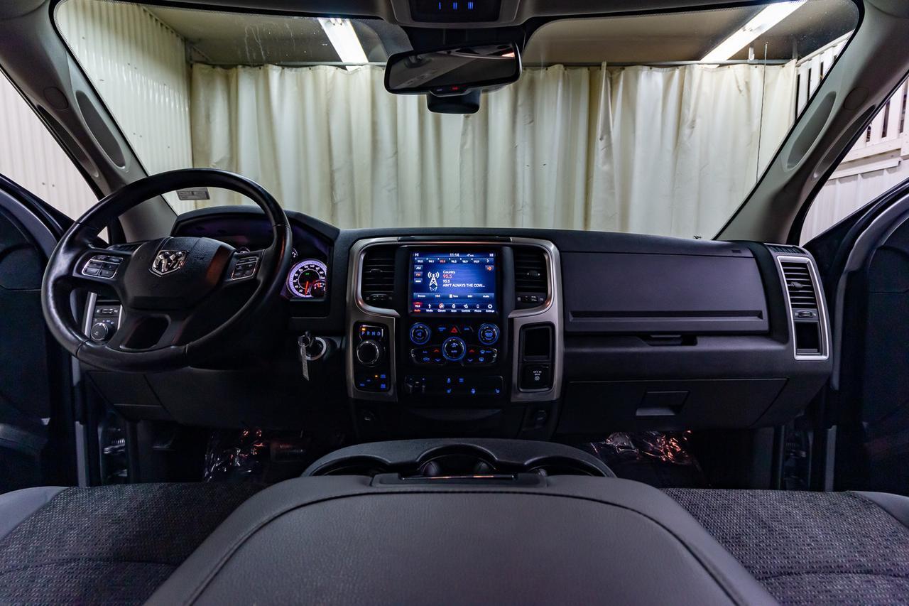 2019 Ram 1500 Classic 4x4 Crew Cab SLT EcoDiesel BCam Red Deer AB
