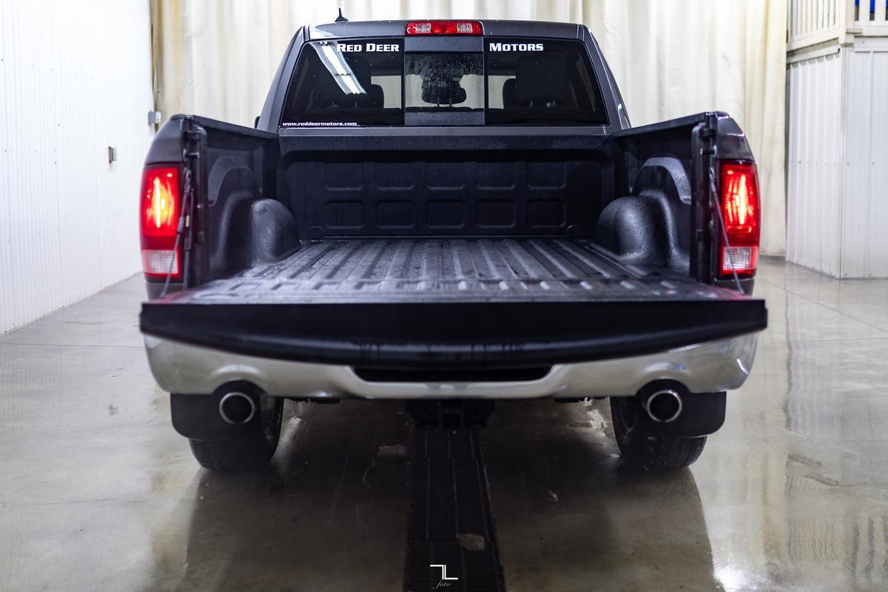 2019 Ram 1500 Classic 4x4 Crew Cab SLT EcoDiesel Roof BCam Red Deer AB