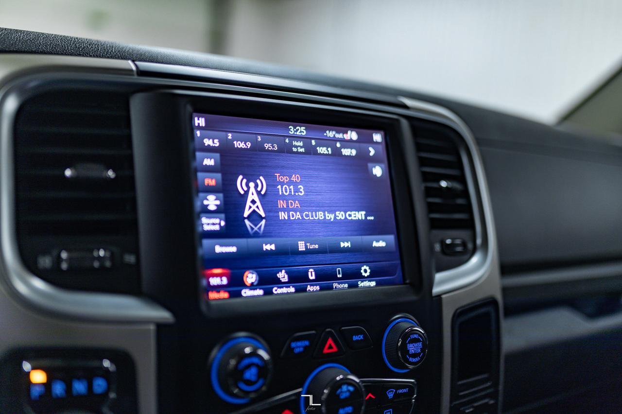 2019 Ram 1500 Classic 4x4 Crew Cab SLT EcoDiesel Roof BCam Red Deer AB