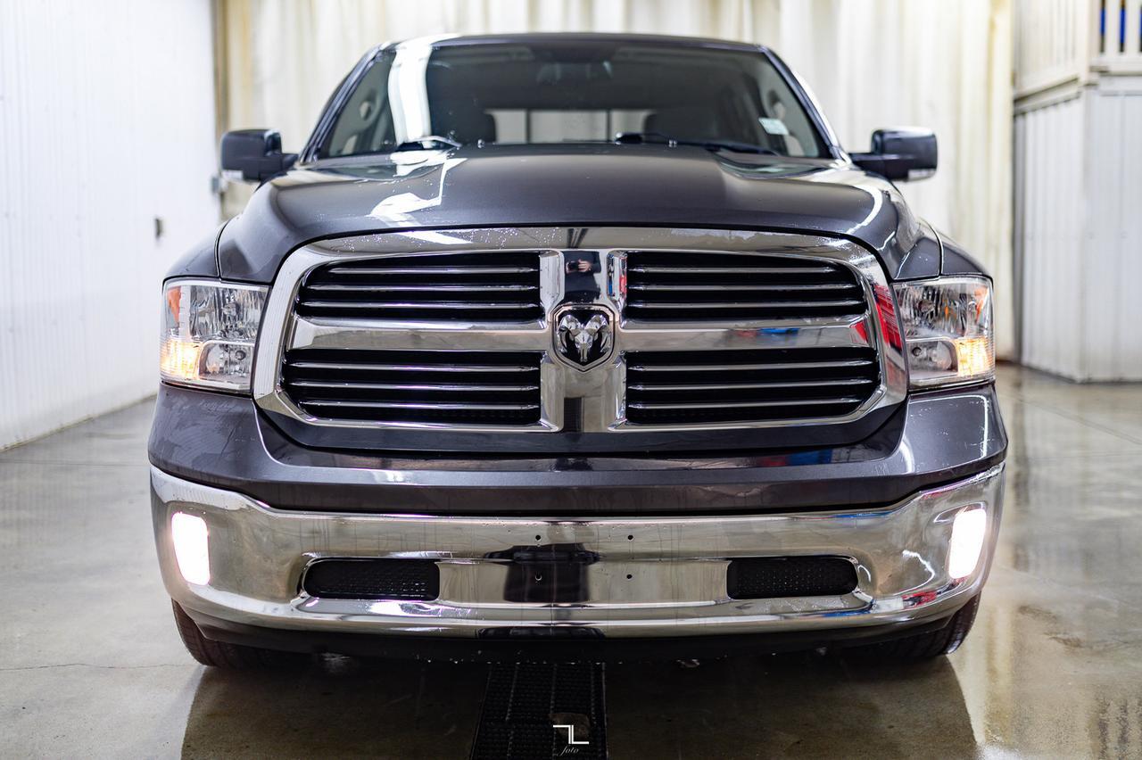 2019 Ram 1500 Classic 4x4 Crew Cab SLT EcoDiesel Roof BCam Red Deer AB