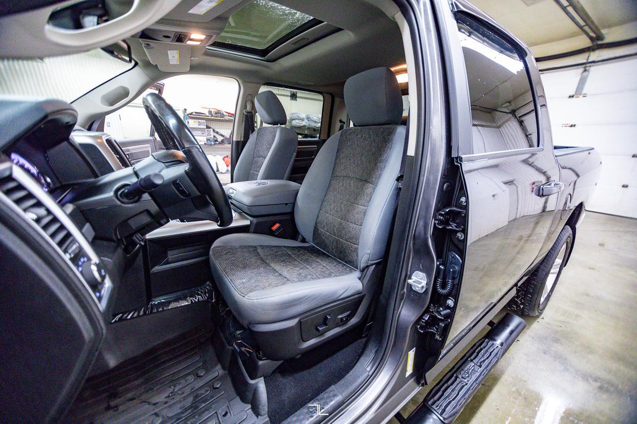 2019 Ram 1500 Classic 4x4 Crew Cab SLT EcoDiesel Roof BCam Red Deer AB