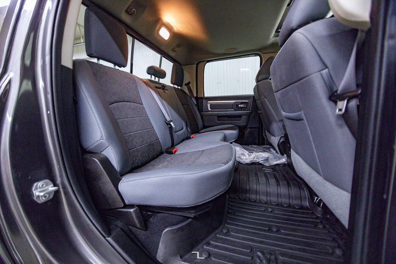 2019 Ram 1500 Classic 4x4 Crew Cab SLT EcoDiesel Roof BCam Red Deer AB