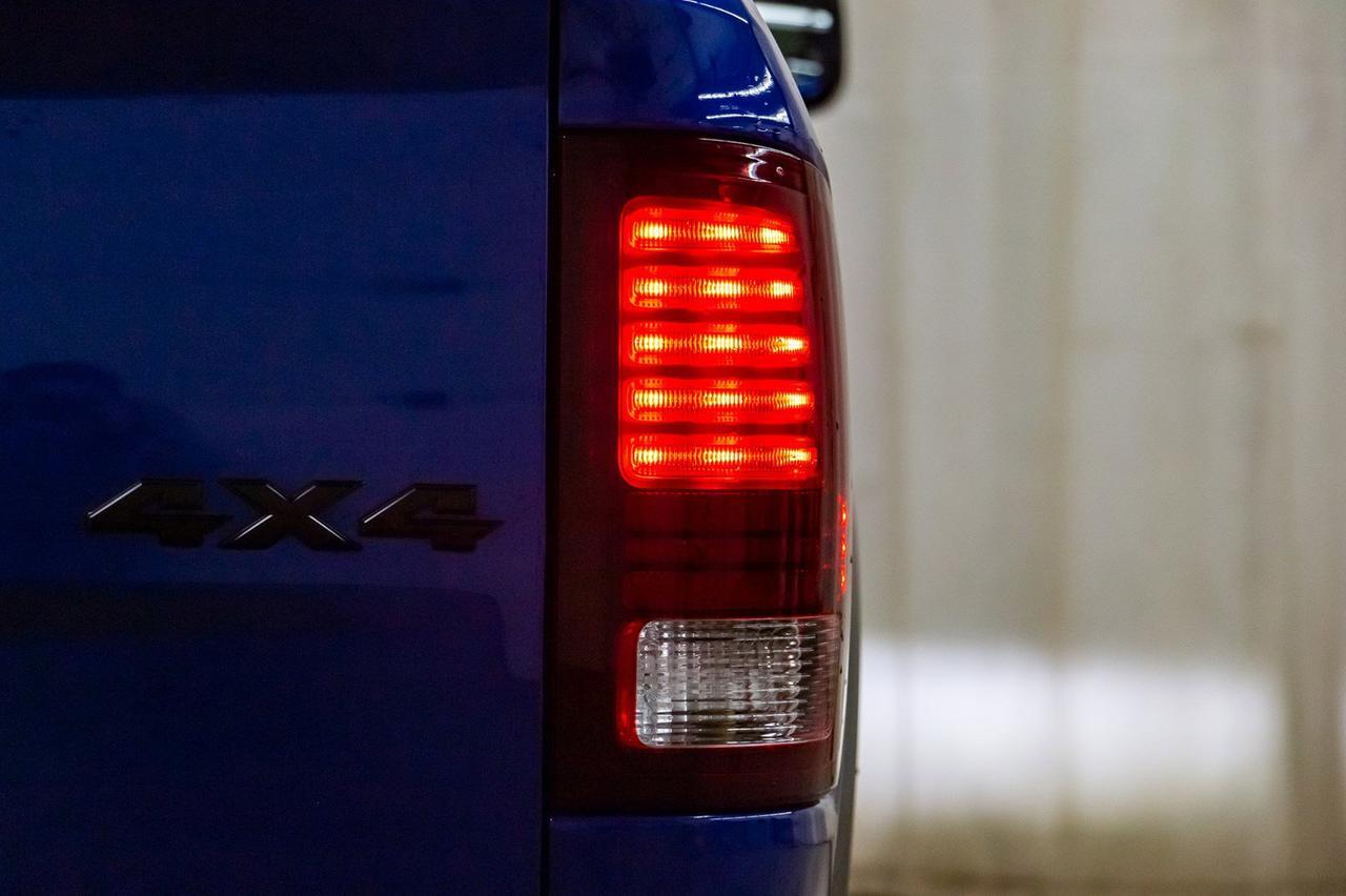 2019 Ram 1500 Classic 4x4 Crew Cab SLT Warlock Leather Nav BCam Red Deer AB