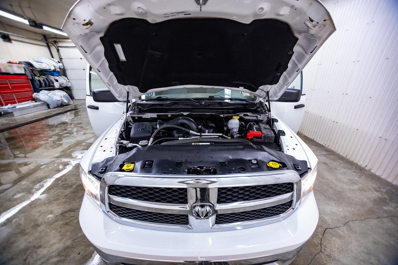 2019 Ram 1500 Classic 4x4 Crew Cab Tradesman Service Cap Red Deer AB