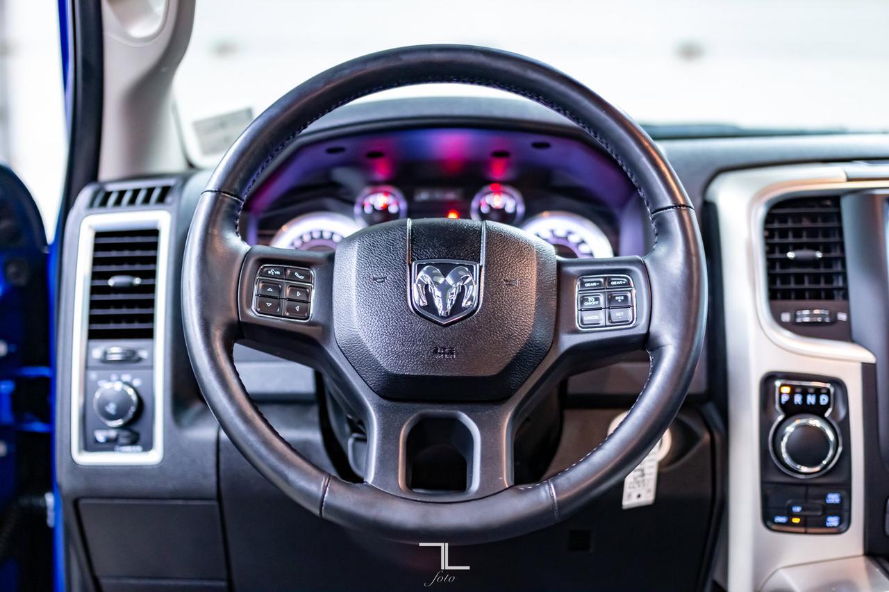 2019 Ram 1500 Classic 4x4 Crew Cab Warlock Roof Nav BCam Red Deer AB