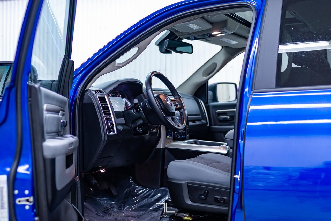 2019 Ram 1500 Classic 4x4 Crew Cab Warlock Roof Nav BCam Red Deer AB