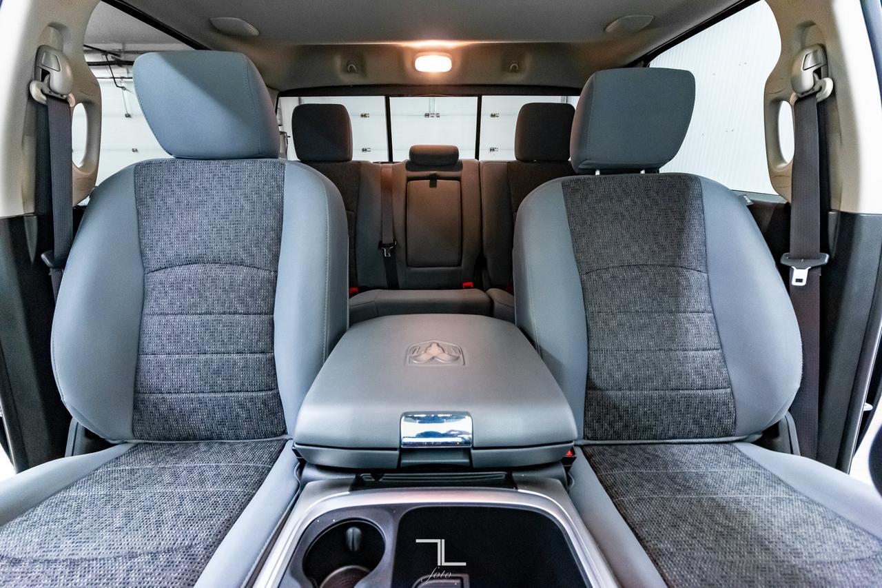 2019 Ram 1500 Classic 4x4 Crew Cab Warlock Roof Nav BCam Red Deer AB
