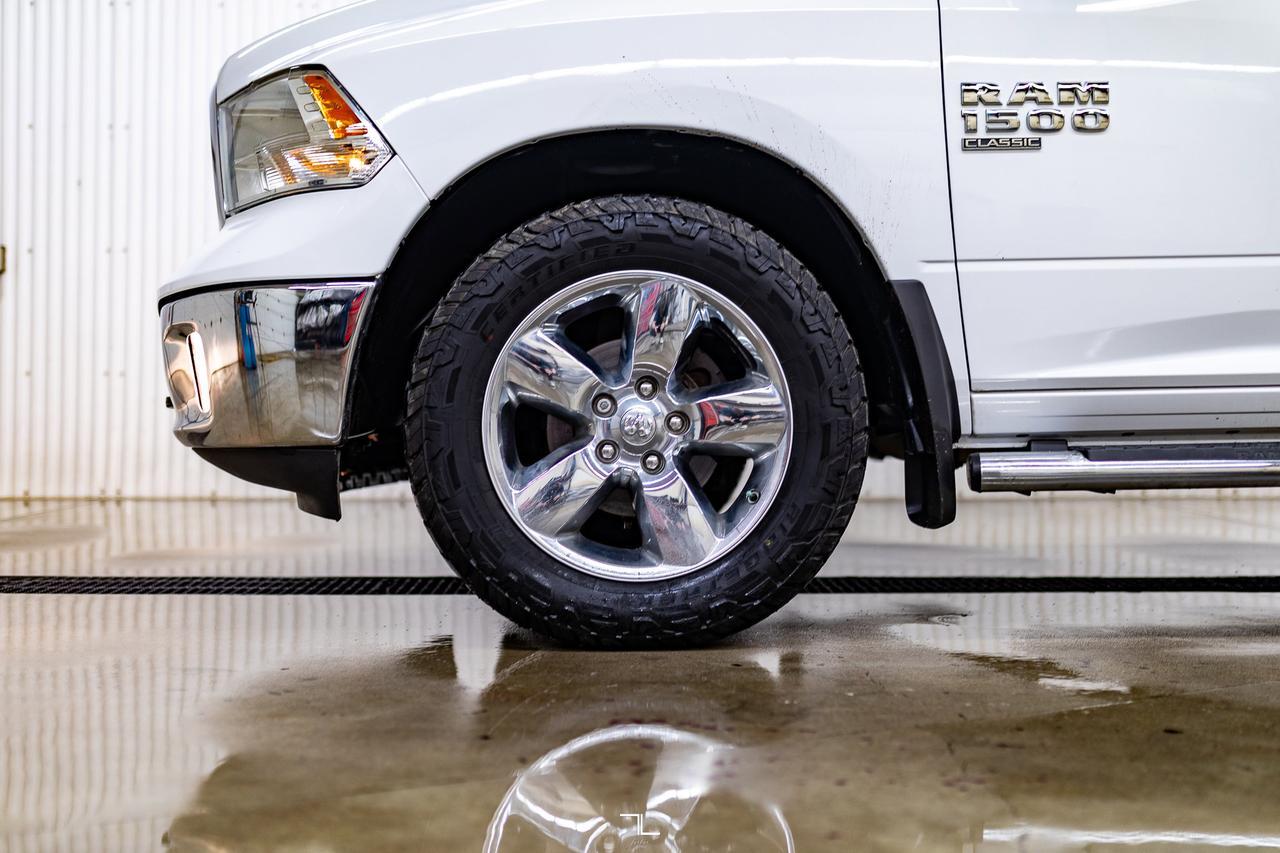 2019 Ram 1500 Classic 4x4 Quad Cab SXT Plus BCam Red Deer AB