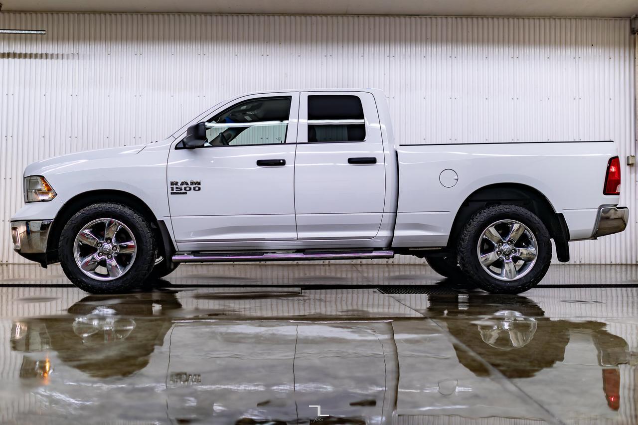 2019 Ram 1500 Classic 4x4 Quad Cab SXT Plus BCam Red Deer AB