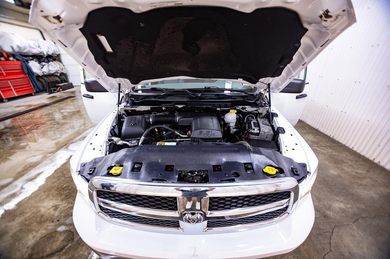 2019 Ram 1500 Classic 4x4 Quad Cab SXT Plus BCam Red Deer AB