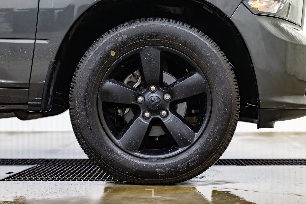 2019 Ram 1500 Classic 4x4 Reg Cab Express BCam Ram Box Red Deer AB