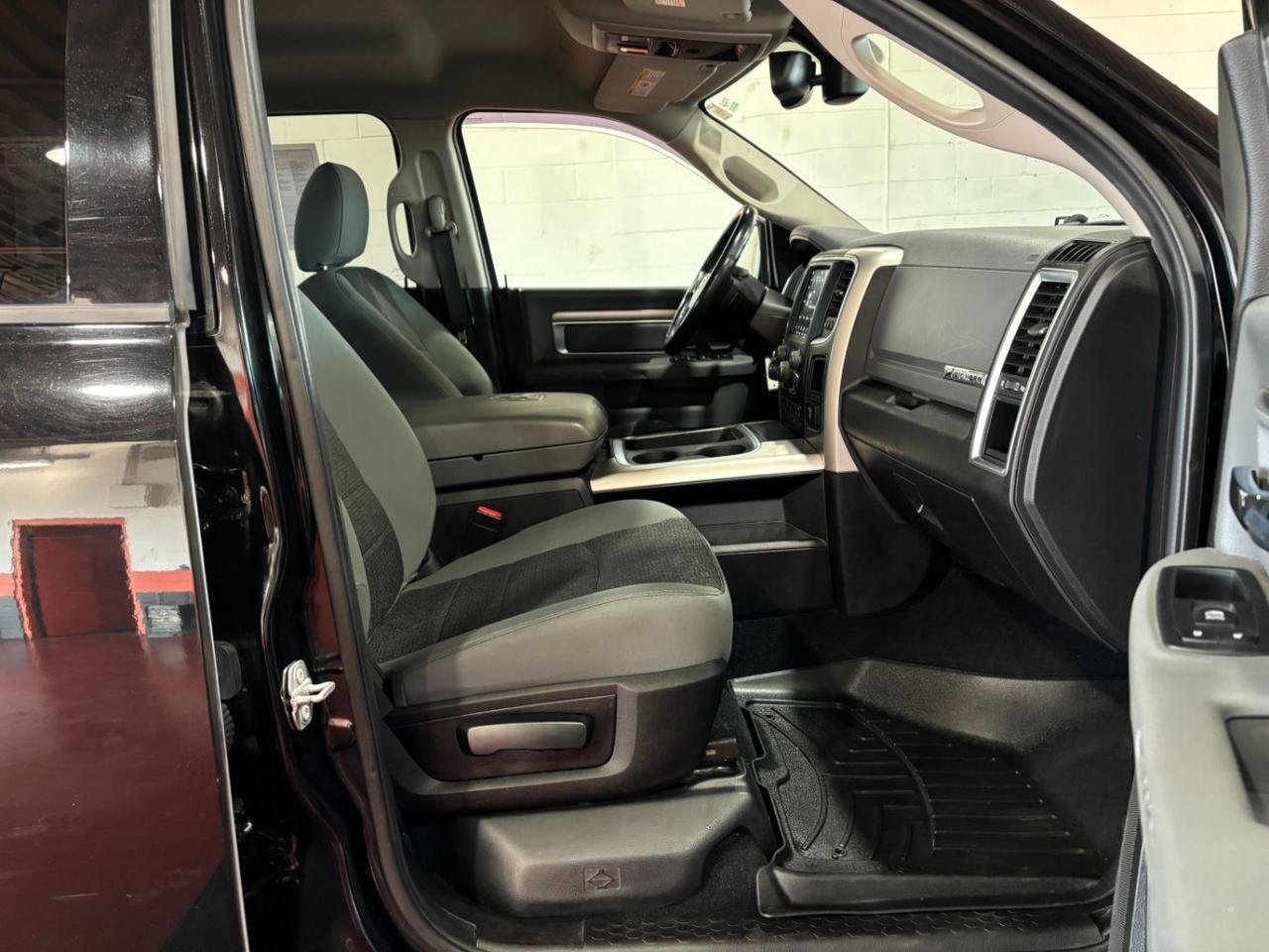2019 Ram 1500 Classic Big Horn Crew Cab 4x4 5&apos;7 Box Franklin OH