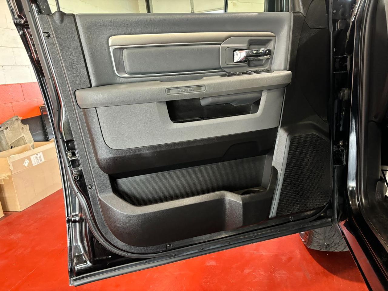 2019 Ram 1500 Classic Big Horn Crew Cab 4x4 5&apos;7 Box Franklin OH