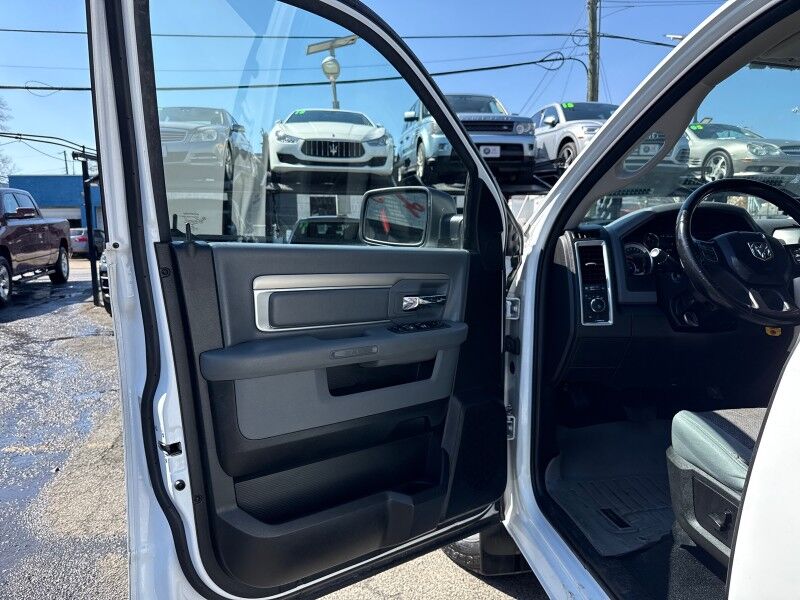 2019 Ram 1500 Classic Classic Big Horn Crew Cab 4WD Arlington VA
