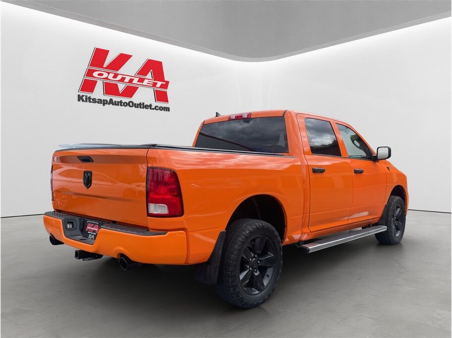 2019 Ram 1500 Classic Crew Cab Tradesman Pickup 4D 5 1/2 ft