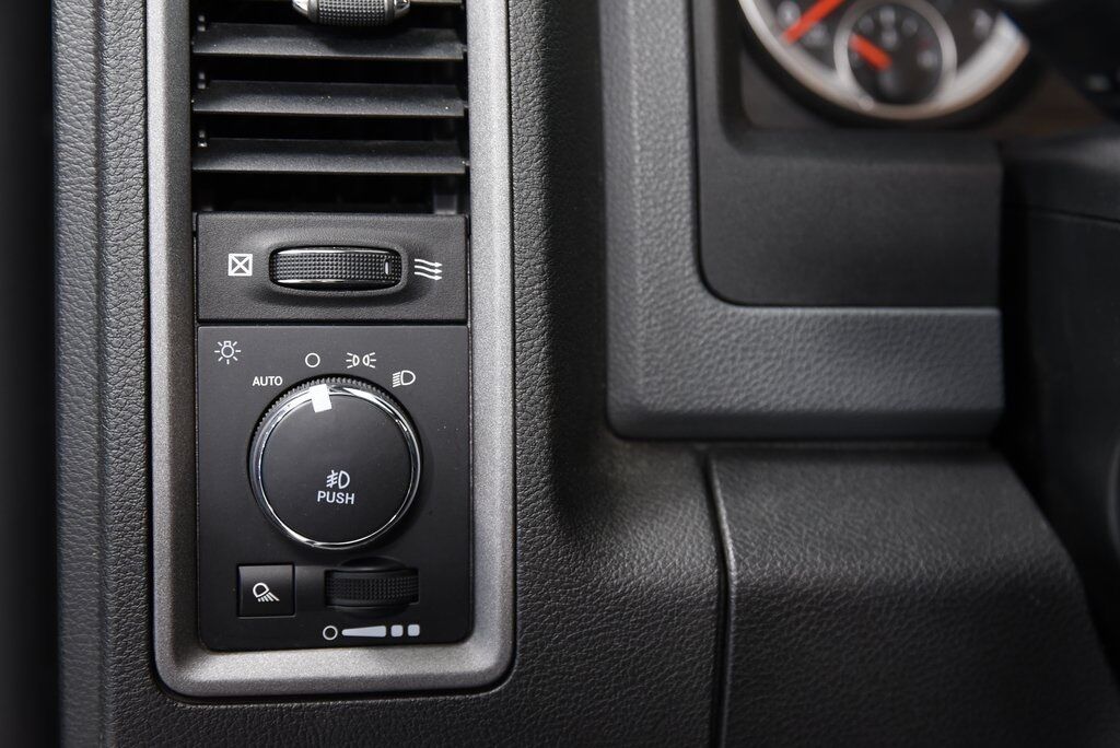 2019 Ram 1500 Classic Express Akron OH