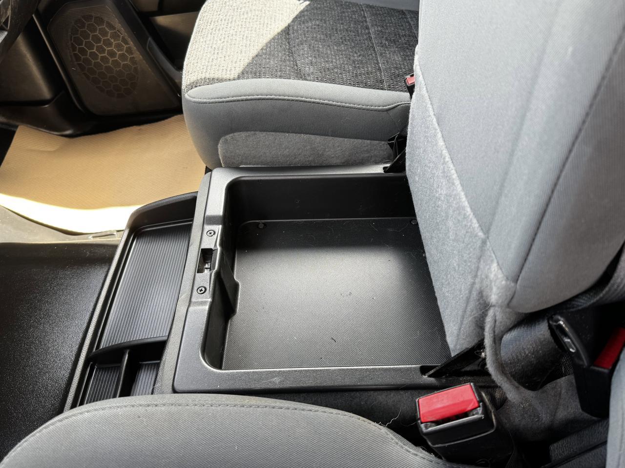 2019 Ram 1500 Classic Express Blackout Crew Cab 4x4 | HEMI V8 | Front Bench | Remote Start | Sport Hood Redwater AB
