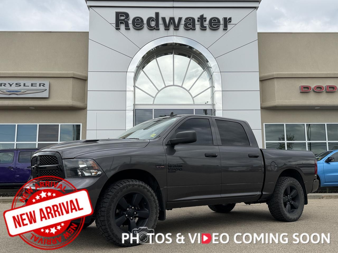 2019 Ram 1500 Classic Express Crew Cab 4x4 | HEMI V8 | Backup Camera | Bluetooth | Keyless Entry | Alloy Wheels